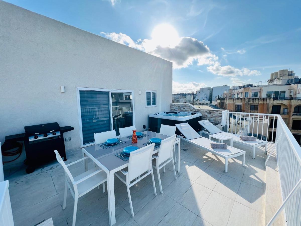 Poseidon Court Penthouse Superior Appartement St. Paul's Bay Buitenkant foto