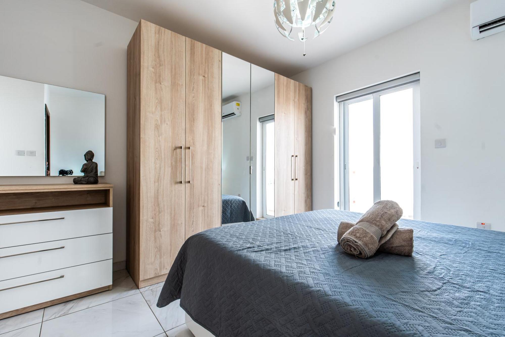 Poseidon Court Penthouse Superior Appartement St. Paul's Bay Buitenkant foto