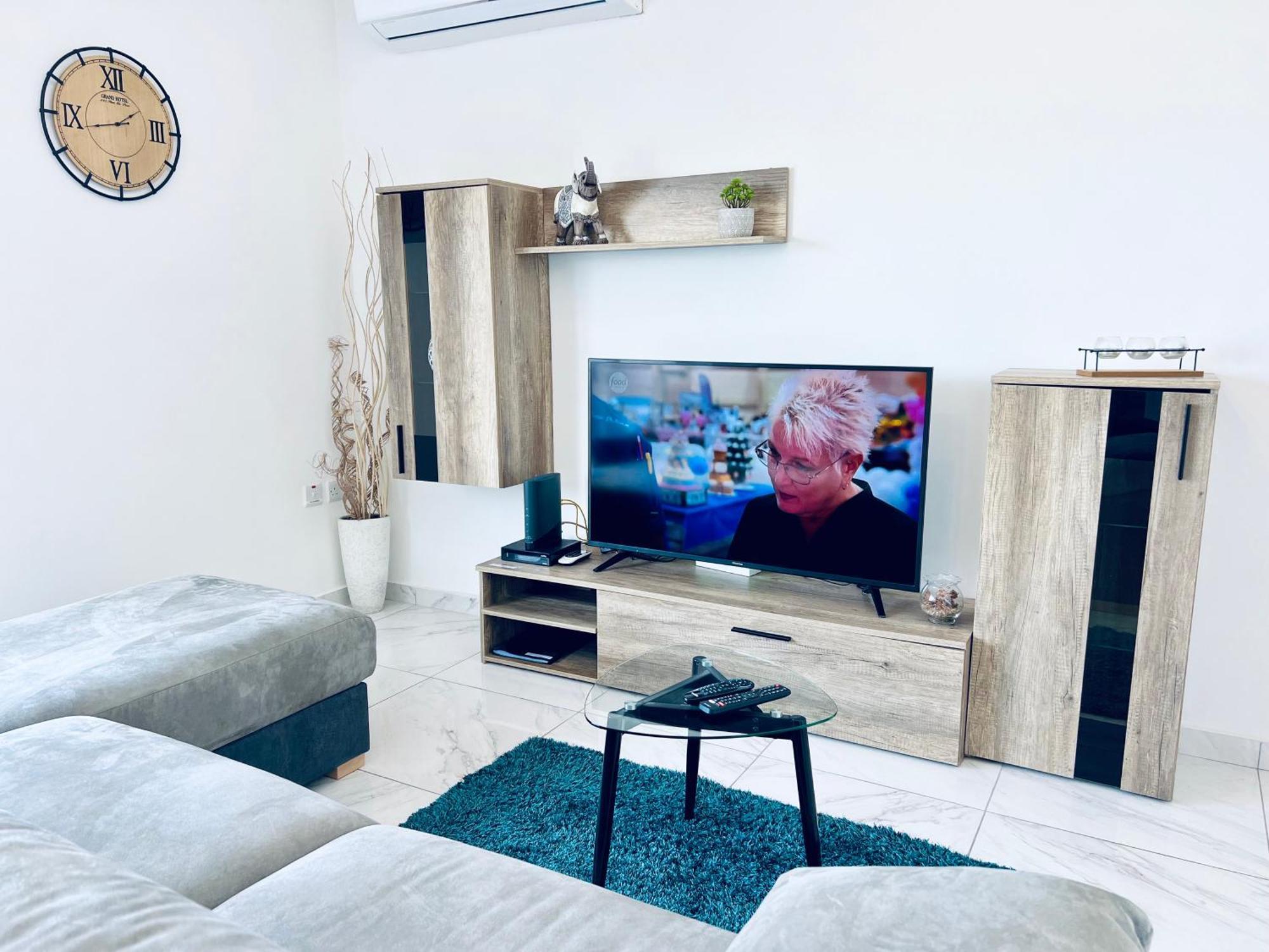 Poseidon Court Penthouse Superior Appartement St. Paul's Bay Buitenkant foto
